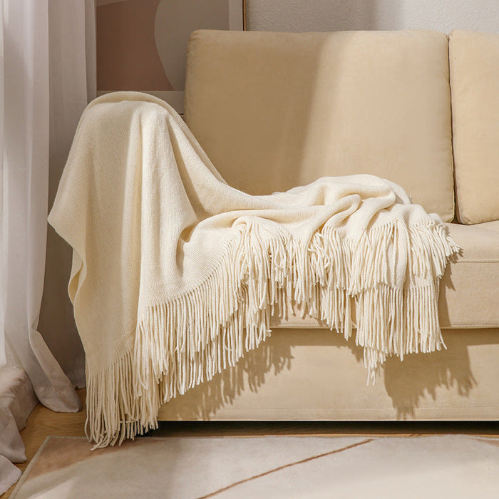 Cosycombe™ Soft Wool Throw with Classic Fringed Edge