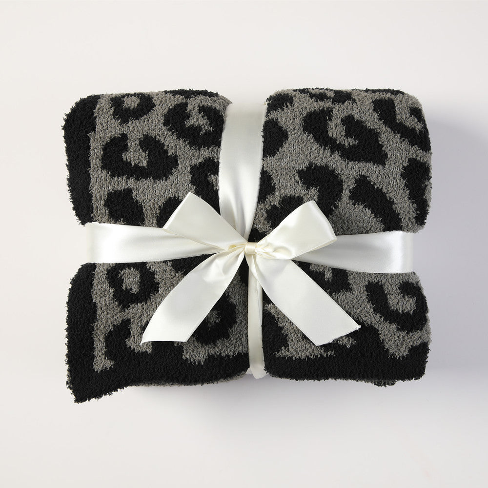 Cosycombe™ Leopard Print Plush Throw Blanket, Soft Animal Print for Sofa