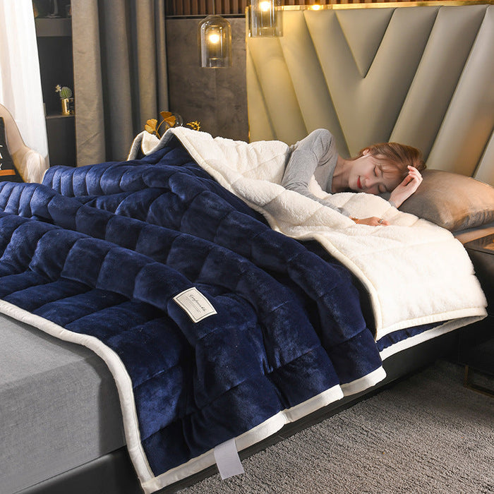 Cosycombe™ Flannel Fleece Winter Blanket, Breathable Warmth for Bed or Sofa