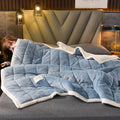 Cosycombe™ Flannel Fleece Winter Blanket, Breathable Warmth for Bed or Sofa
