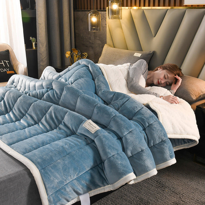 Cosycombe™ Flannel Fleece Winter Blanket, Breathable Warmth for Bed or Sofa