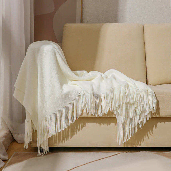 Cosycombe™ Soft Wool Throw with Classic Fringed Edge