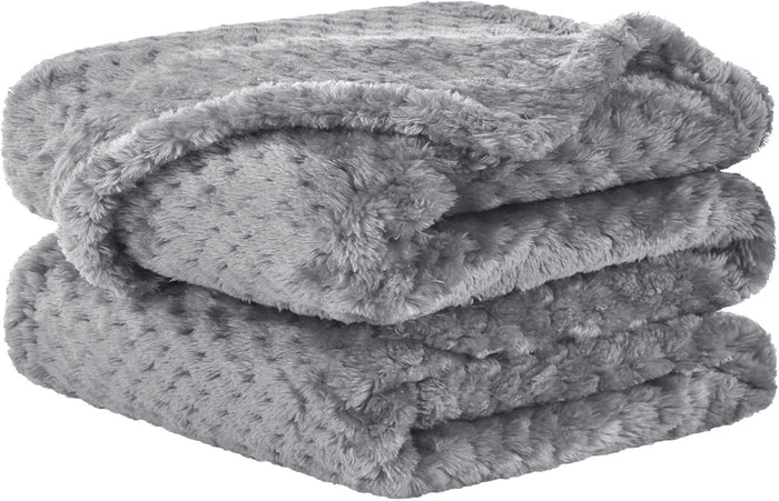 Cosycombe™ Ultra-Soft Plush Throw Blanket for Cosy Sofa Evenings