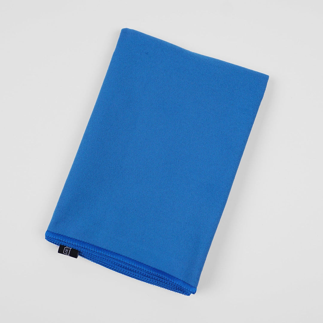Cosycombe™ Lightweight Warm Fleece Blanket in 31 Colours, Machine Washable