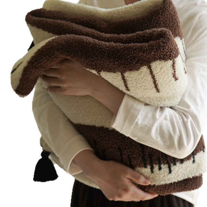 Cosycombe™ Soft Plush Decorative Throw Blanket with Stylish Pattern