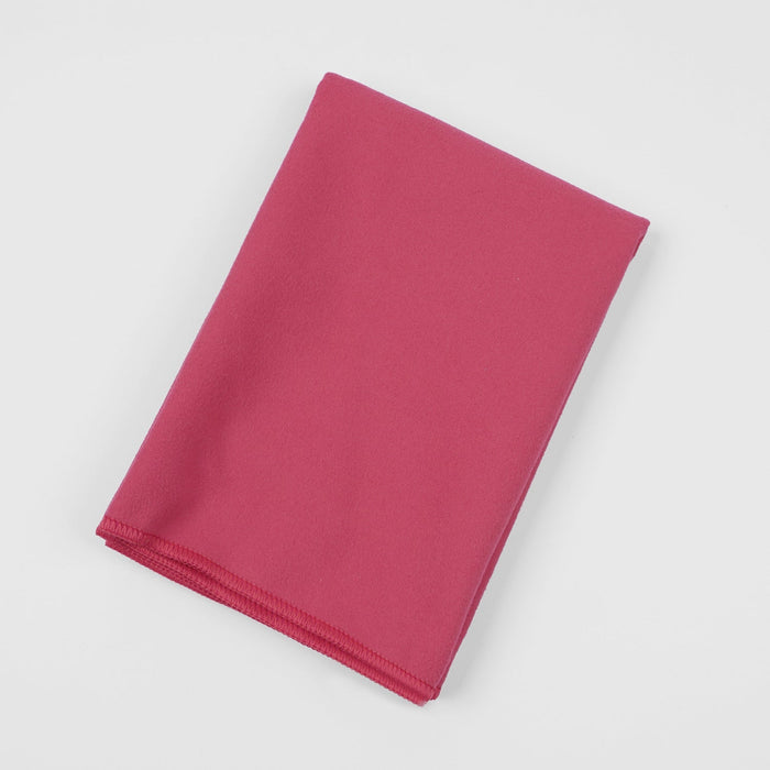 Cosycombe™ Lightweight Warm Fleece Blanket in 31 Colours, Machine Washable