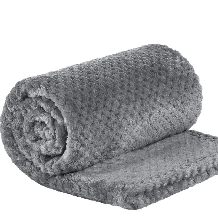 Cosycombe™ Ultra-Soft Plush Throw Blanket for Cosy Sofa Evenings