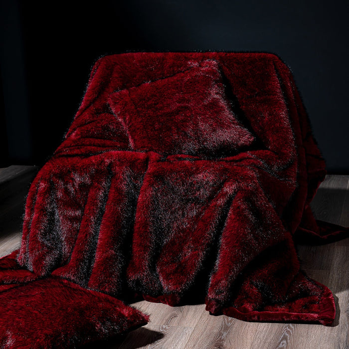 Cosycombe™ Luxurious Faux Fur Throw Blanket, Plush and Elegant
