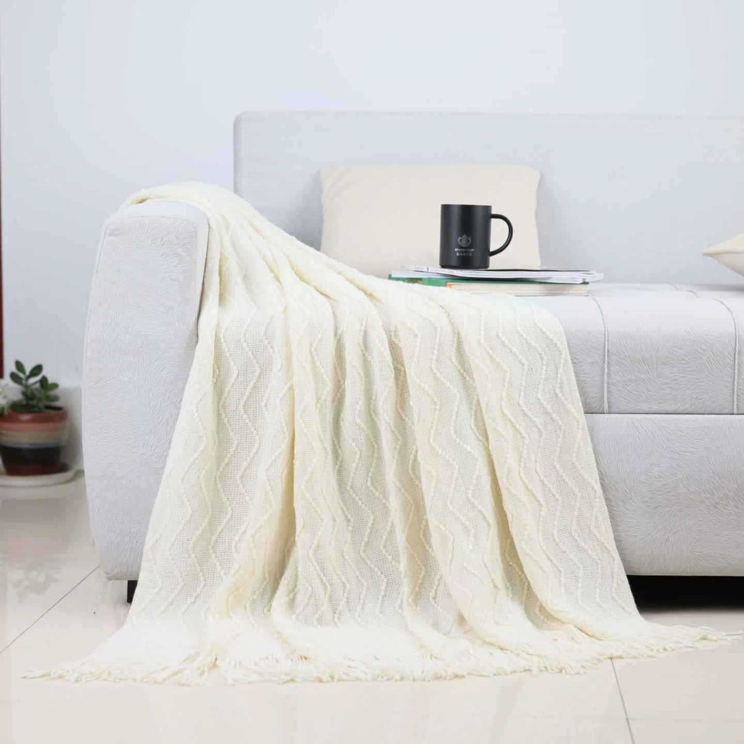 Cosycombe™ Textured Throw Blanket for Sofa and Bed in Soft Fabric