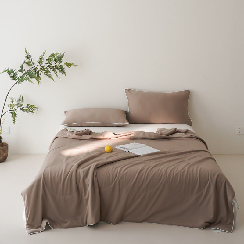 Cosycombe™ Microfibre Blanket with Wave Design, Washable at High Temperatures