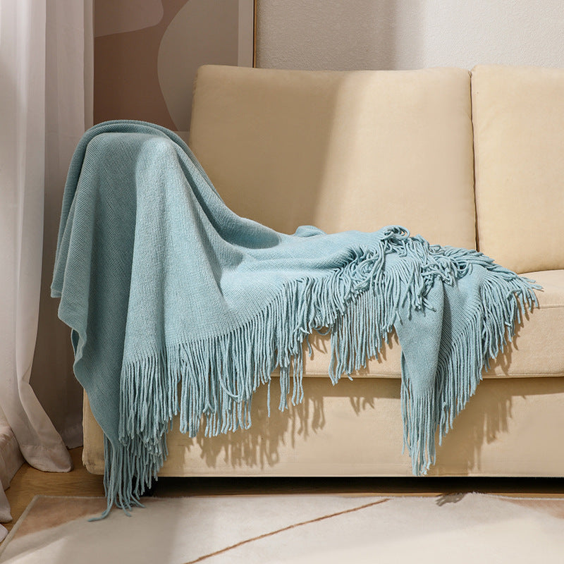 Cosycombe™ Soft Wool Throw with Classic Fringed Edge