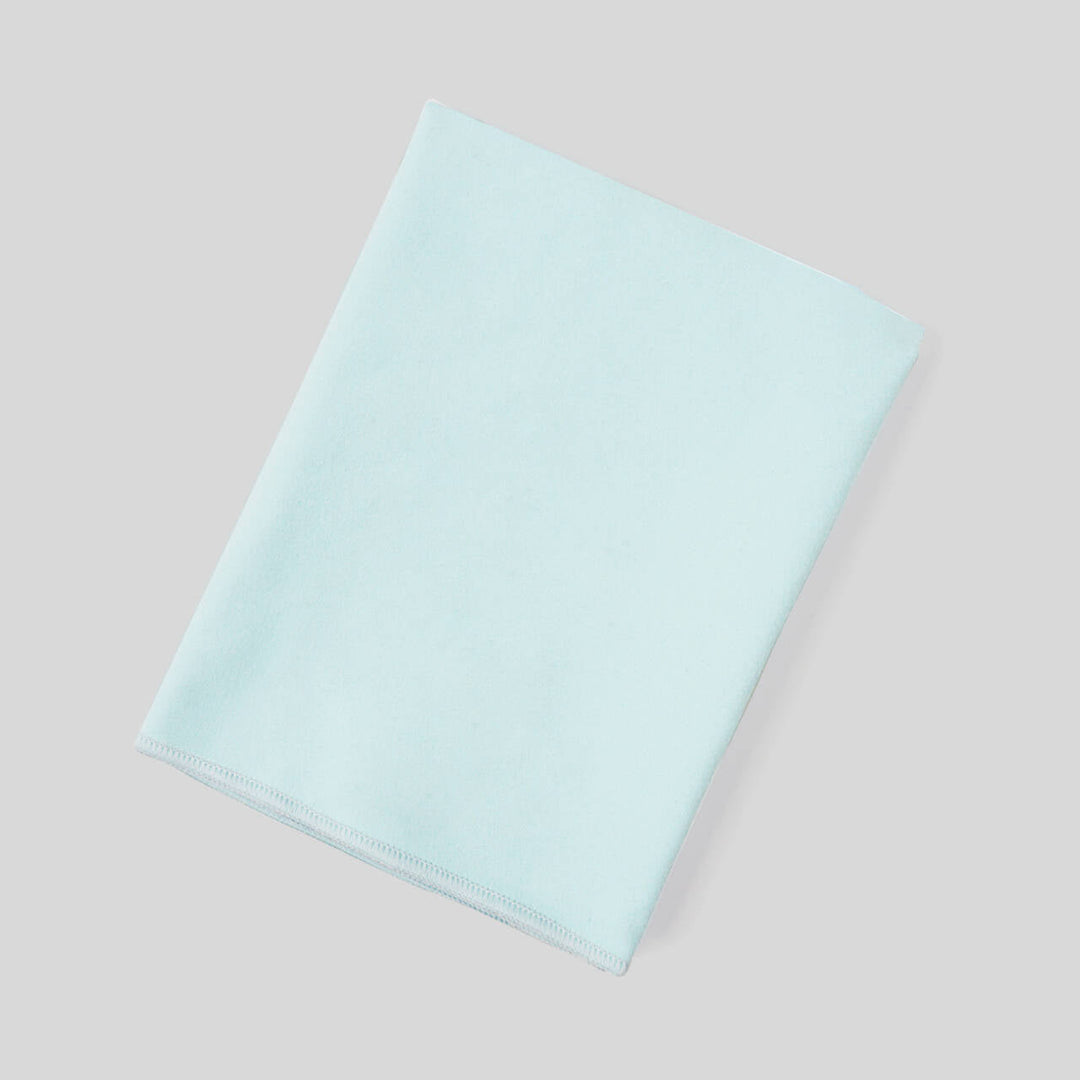 Cosycombe™ Lightweight Warm Fleece Blanket in 31 Colours, Machine Washable