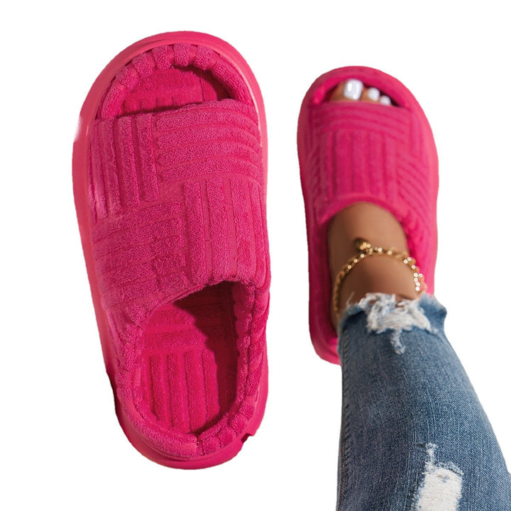 Cosycombe™ Fluffy Slippers with Padded Insole and Non-Slip Rubber Sole