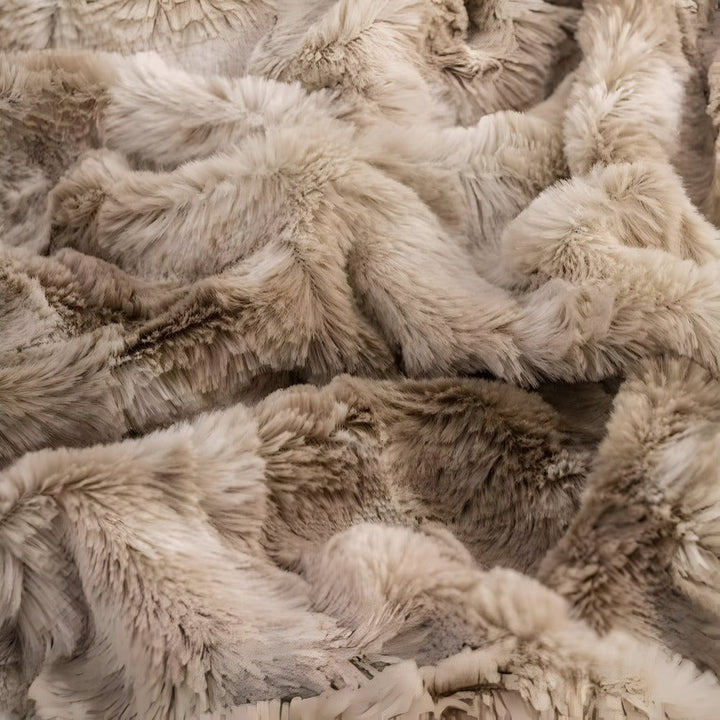 Cosycombe™ Coral Fleece Winter Blanket with a Velvety Batik Look