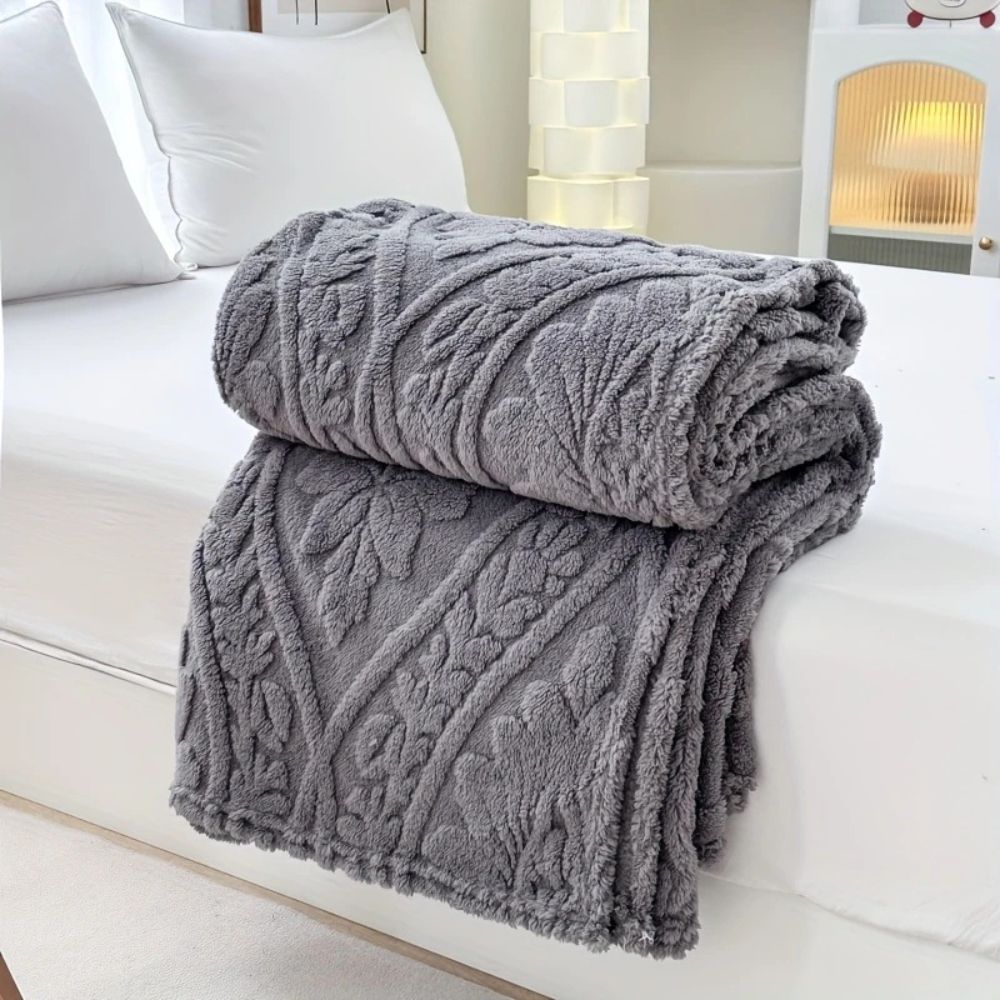 Cosycombe™ Geometric Jacquard Fleece Throw – Soft Microfibre in Four Sizes