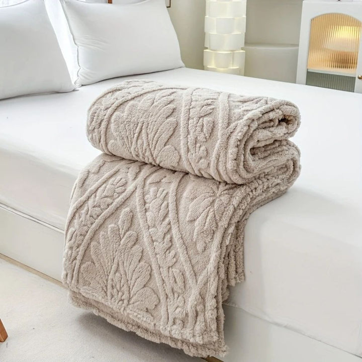 Cosycombe™ Geometric Jacquard Fleece Throw – Soft Microfibre in Four Sizes