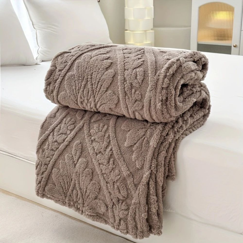 Cosycombe™ Geometric Jacquard Fleece Throw – Soft Microfibre in Four Sizes