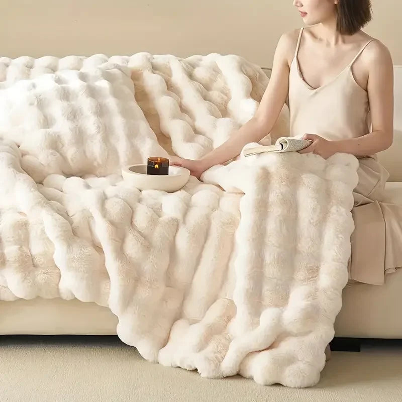 Cosycombe™ Reversible Faux Rabbit Fur Throw with Bubble Texture