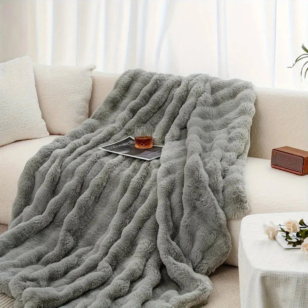 Cosycombe™ Reversible Faux Rabbit Fur Throw with Velvet Fleece Side