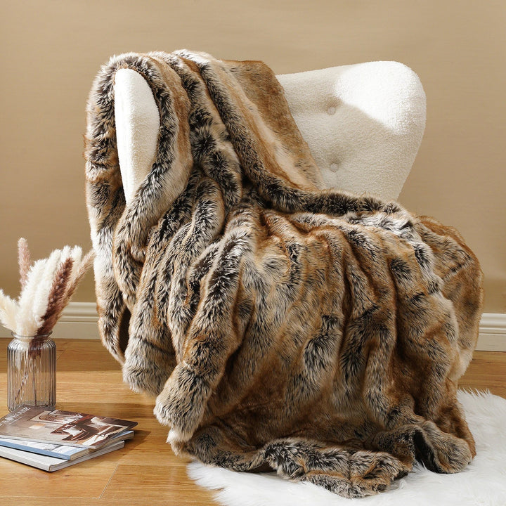 Cosycombe™ Plush Faux Fur Throw Blanket for Sofa and Bedroom, Extra Warm
