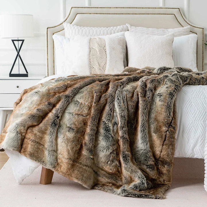 Cosycombe™ Plush Faux Fur Throw Blanket for Sofa and Bedroom, Extra Warm