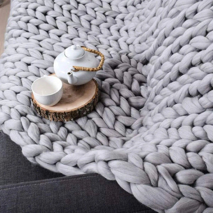 Cosycombe™ Chunky Knit Wool Throw for a Cosy Sofa and Bed