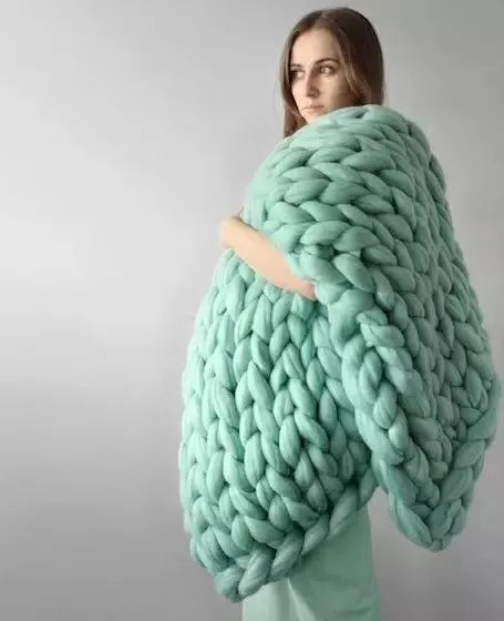 Cosycombe™ Chunky Knit Wool Throw for a Cosy Sofa and Bed
