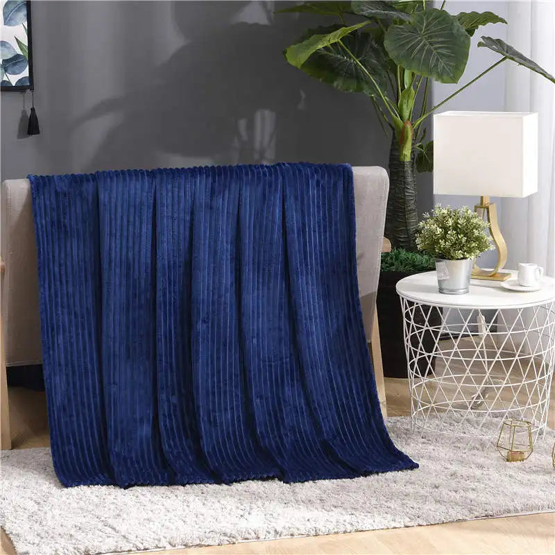 Cosycombe™ Ribbed Flannel Fleece Throw – Fluffy and Warm for Sofa or Bed