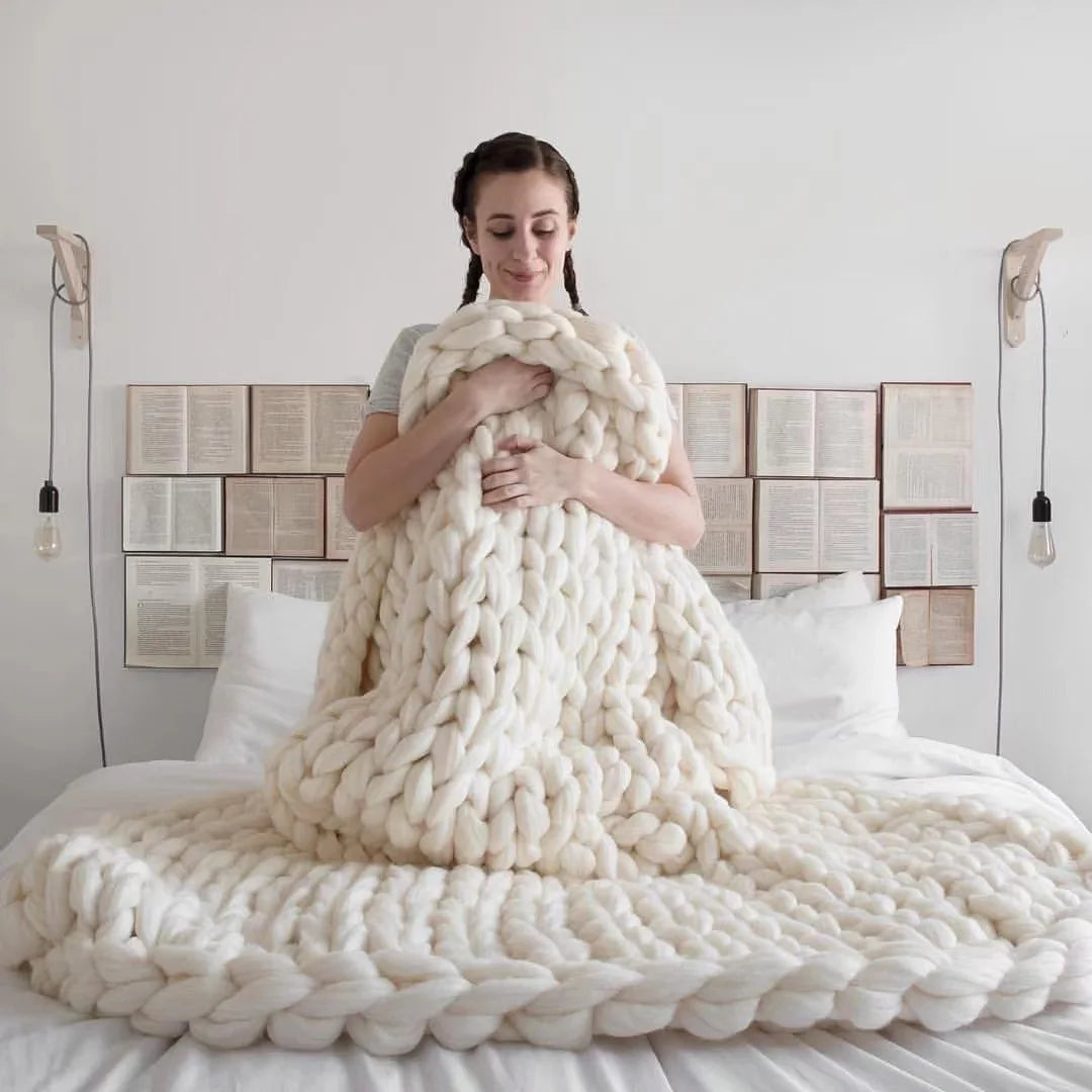 Cosycombe™ Chunky Knit Wool Throw for a Cosy Sofa and Bed