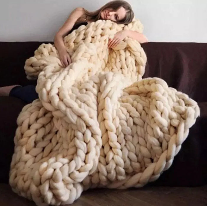 Cosycombe™ Chunky Knit Wool Throw for a Cosy Sofa and Bed