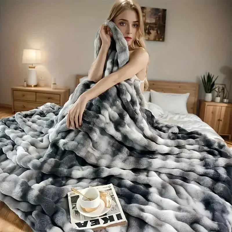 Cosycombe™ Reversible Faux Rabbit Fur Throw with Velvet Fleece Side