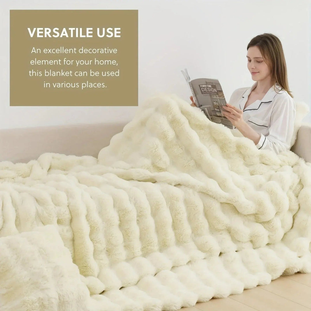 Cosycombe™ Reversible Faux Rabbit Fur Throw with Velvet Fleece Side