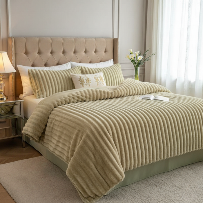 Cosycombe™ Plush Velour Throw Duvet Up to Twice as Soft as Fleece