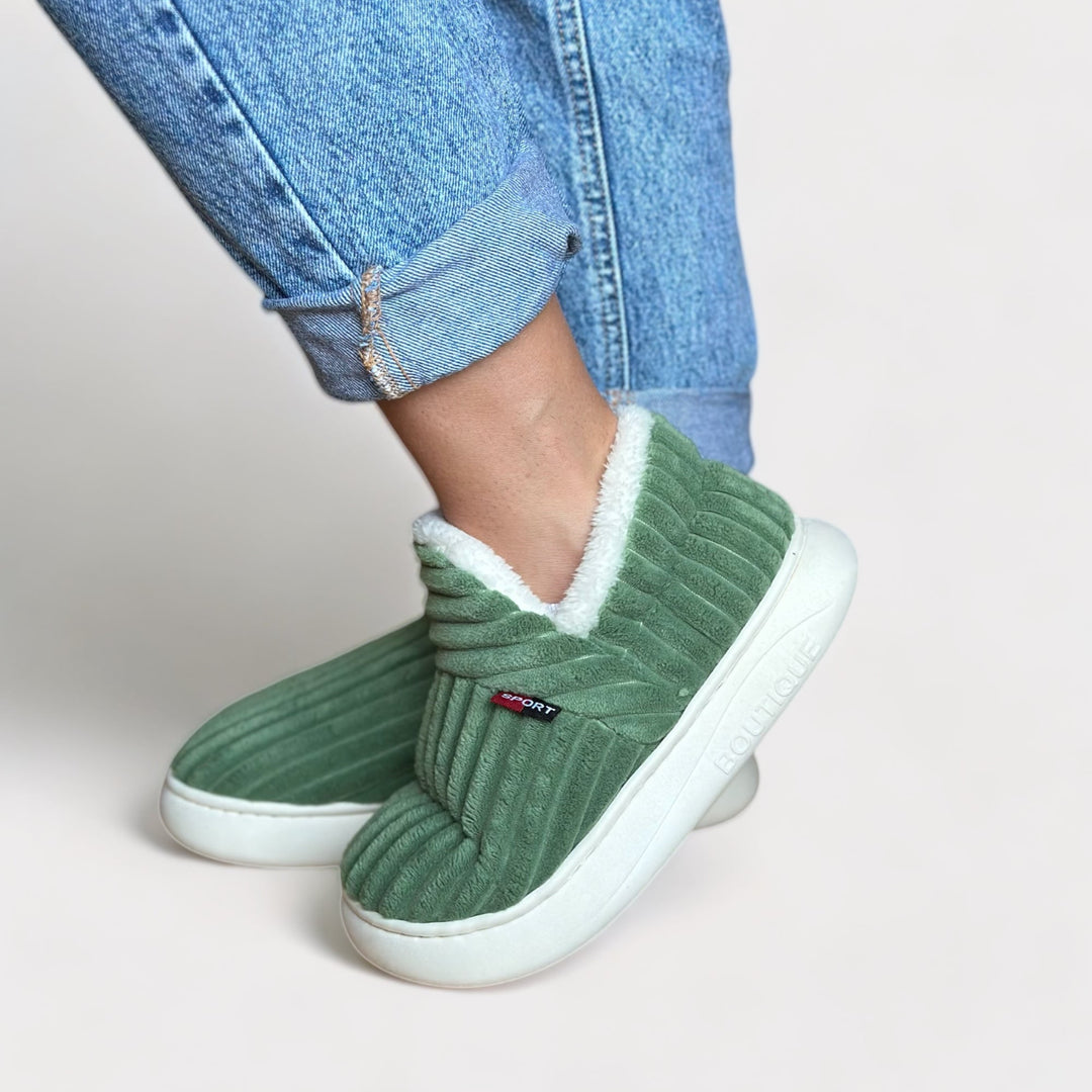 Cosycombe™ Thick-Soled Fleece Slippers for Men and Women, Non-Slip