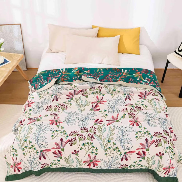 Cosycombe™ Four-Layer Gauze Blanket – Light, Fluffy and Cosy
