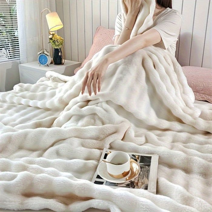 Cosycombe™ Coral Fleece Blanket – Ultra Soft, Warm and Machine Washable