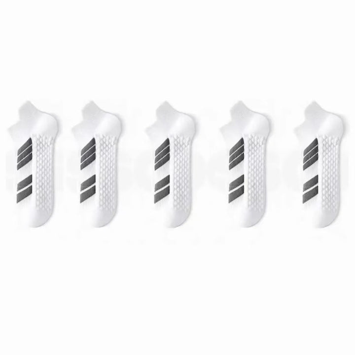 Ten pairs of white ankle sports socks