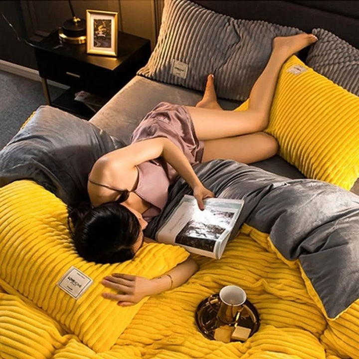 Cosycombe™ Fleece Winter Duvet Cover – Soft, Warm and Easy to Wash