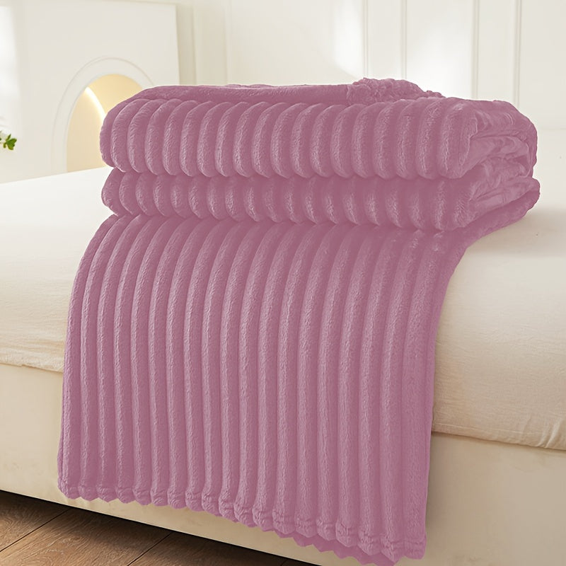 Cosycombe™ Ribbed Plush Blanket with a Soft, Cosy Texture