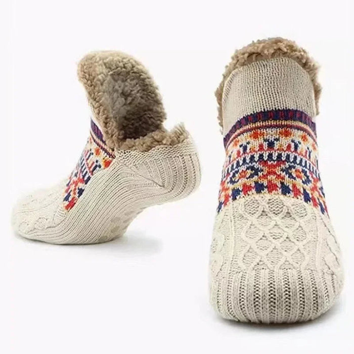 Cosycombe™ Snowflake Pattern Fleece-Lined Socks with Non-Slip Grip