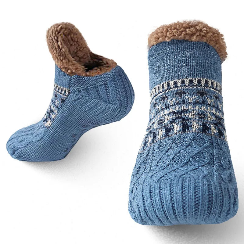 Cosycombe™ Snowflake Pattern Fleece-Lined Socks with Non-Slip Grip
