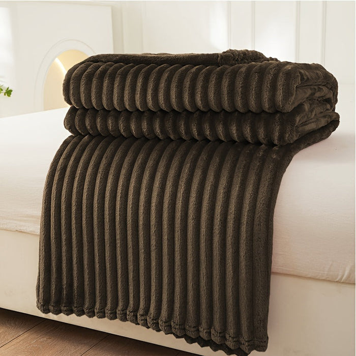 Cosycombe™ Ribbed Plush Blanket with a Soft, Cosy Texture