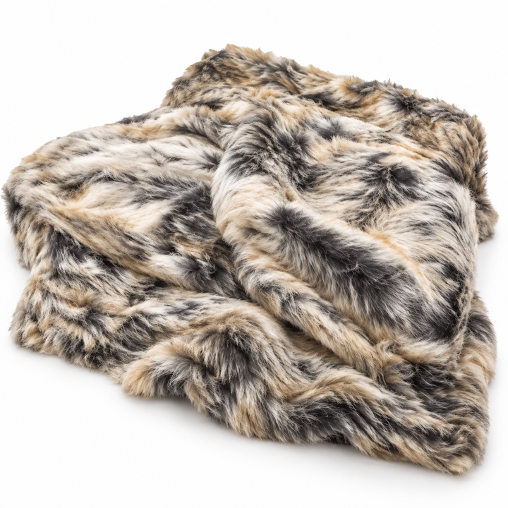 Cosycombe™ Dense Faux Fur Throw Blanket with Soft Polyester Underside