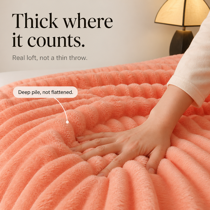 Cosycombe™ Two-Tone Reversible Plush Blanket – Fluffy Plush Meets Silky Velour