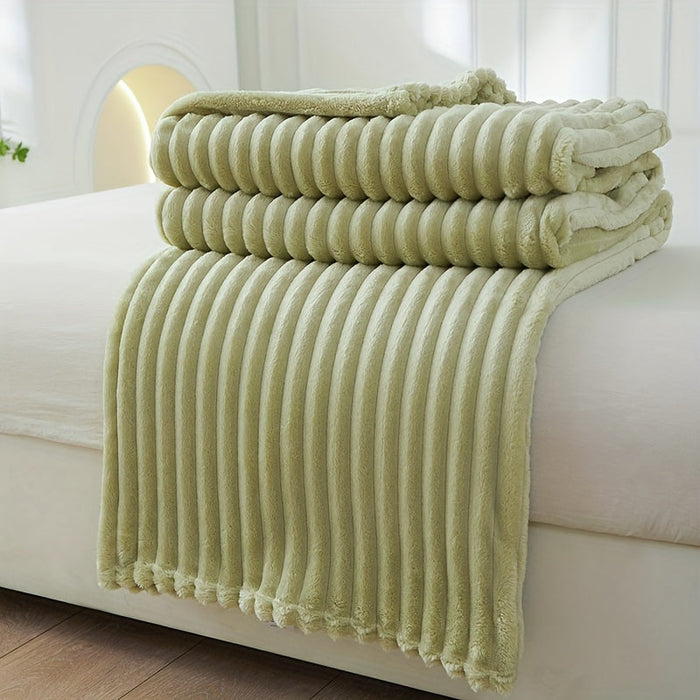 Cosycombe™ Ribbed Plush Blanket with a Soft, Cosy Texture