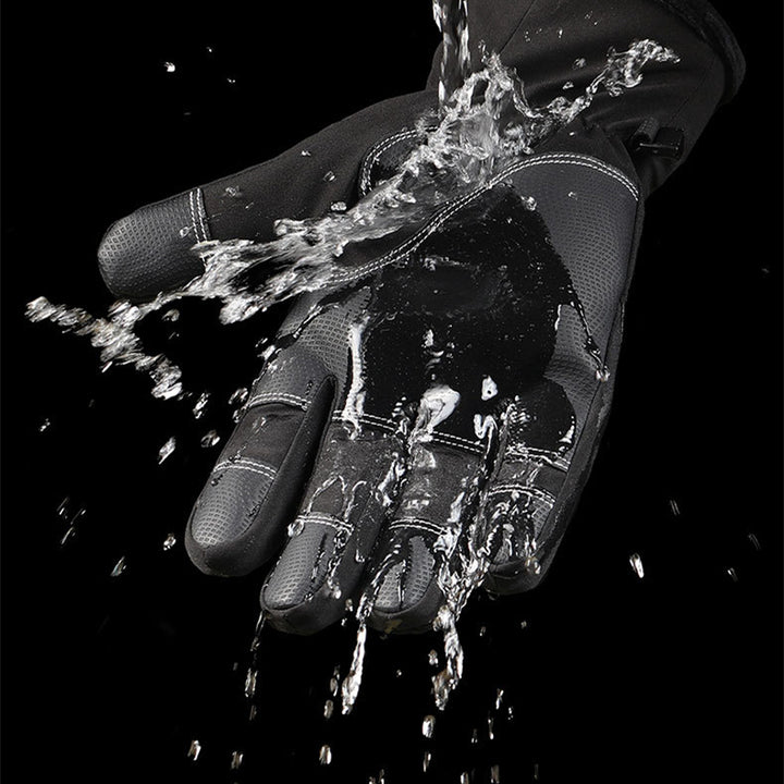 Winter gloves with flip-open fingertips