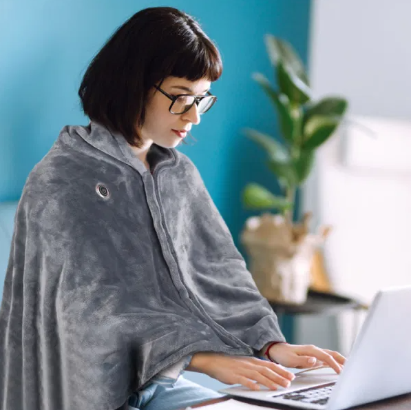 USB Heated Poncho Wrap With Zipper And Washable Fabric