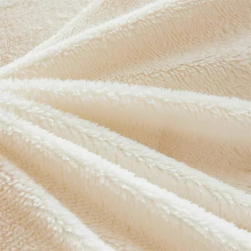 Cosycombe™ Quilted Plaid Weighted Blanket for Warm Winter Nights