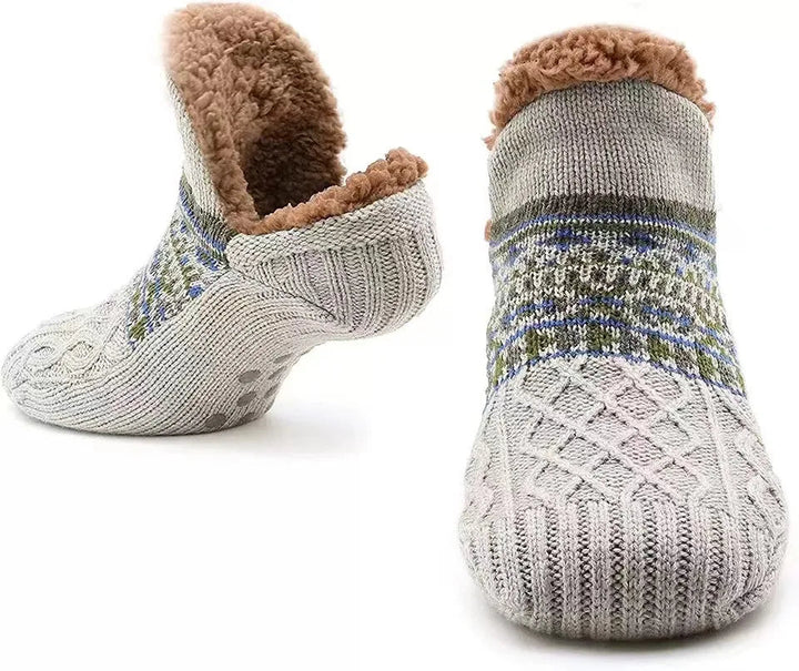 Cosycombe™ Snowflake Pattern Fleece-Lined Socks with Non-Slip Grip