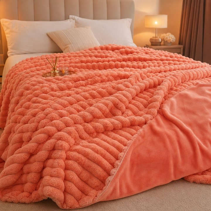 Cosycombe™ Two-Tone Reversible Plush Blanket – Fluffy Plush Meets Silky Velour